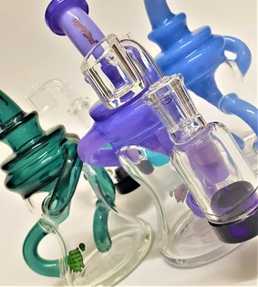 20% OFF GLASS RIGS!